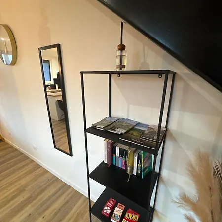 Daire Refait A Neuf A *